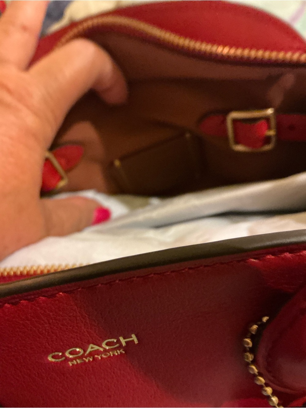 Coach Soft Empire 21 In Scarlet - Picture 16 of 16